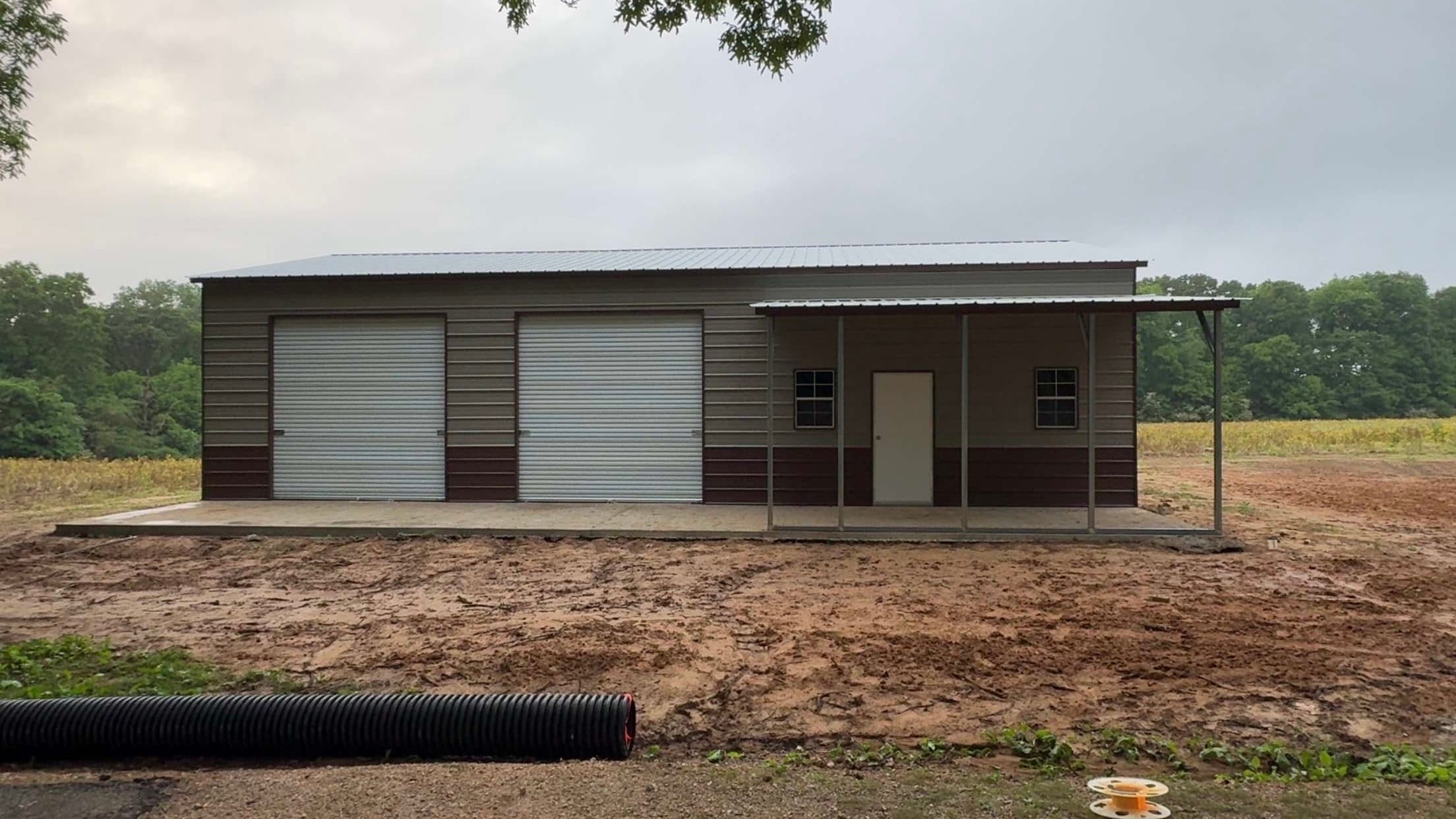 Custom 30'x50'x12' Garage w/ Lean-to
