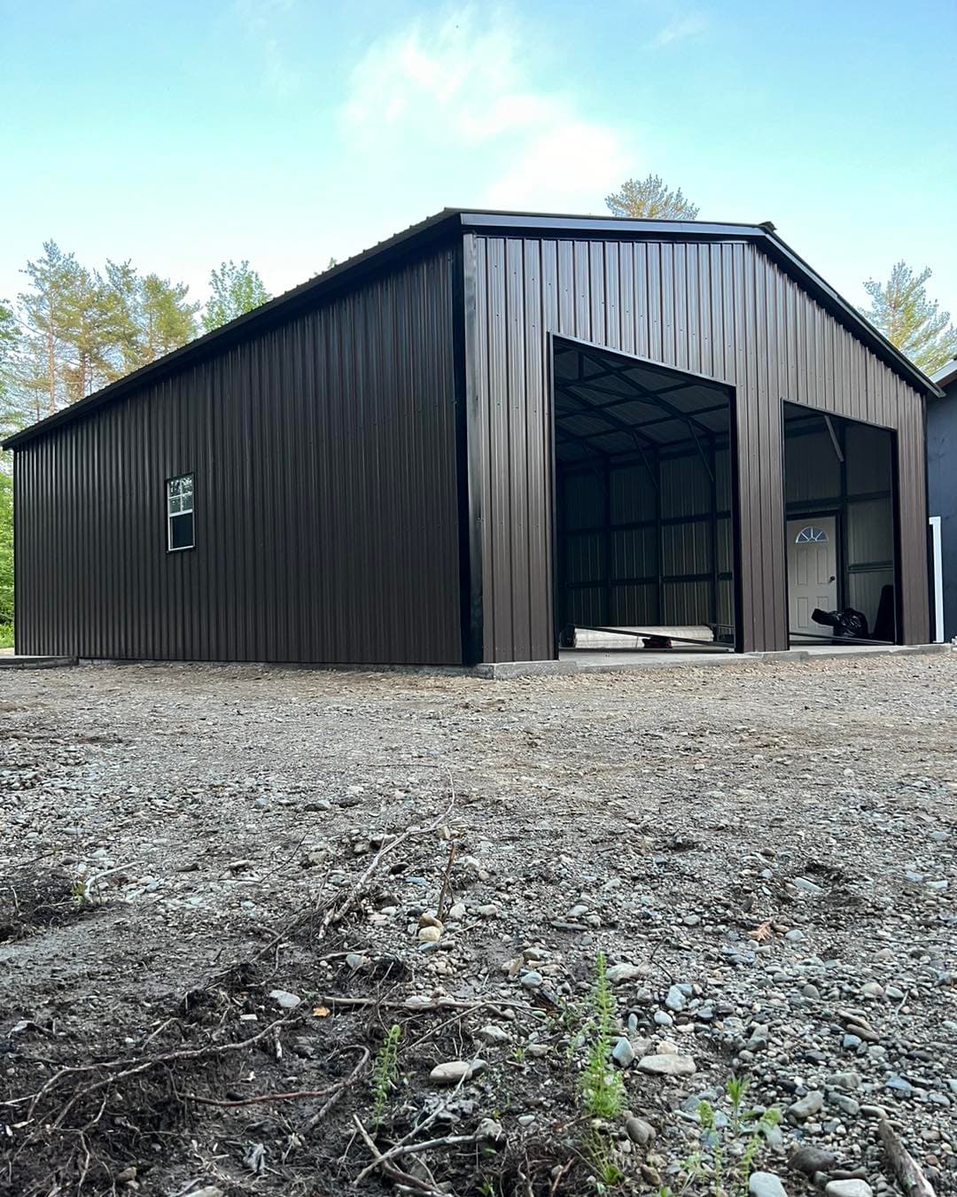 High-Tech 30'x40'x12' Garage