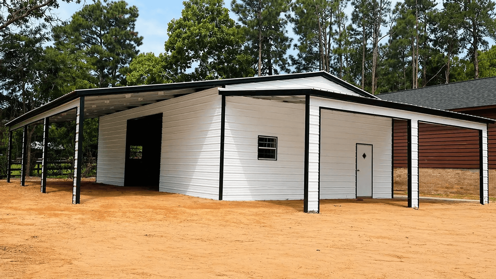 24x35x13 Garage with Double Lean-To